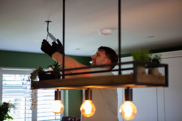 Best Circuit Breaker Repair  in Carnesville, GA